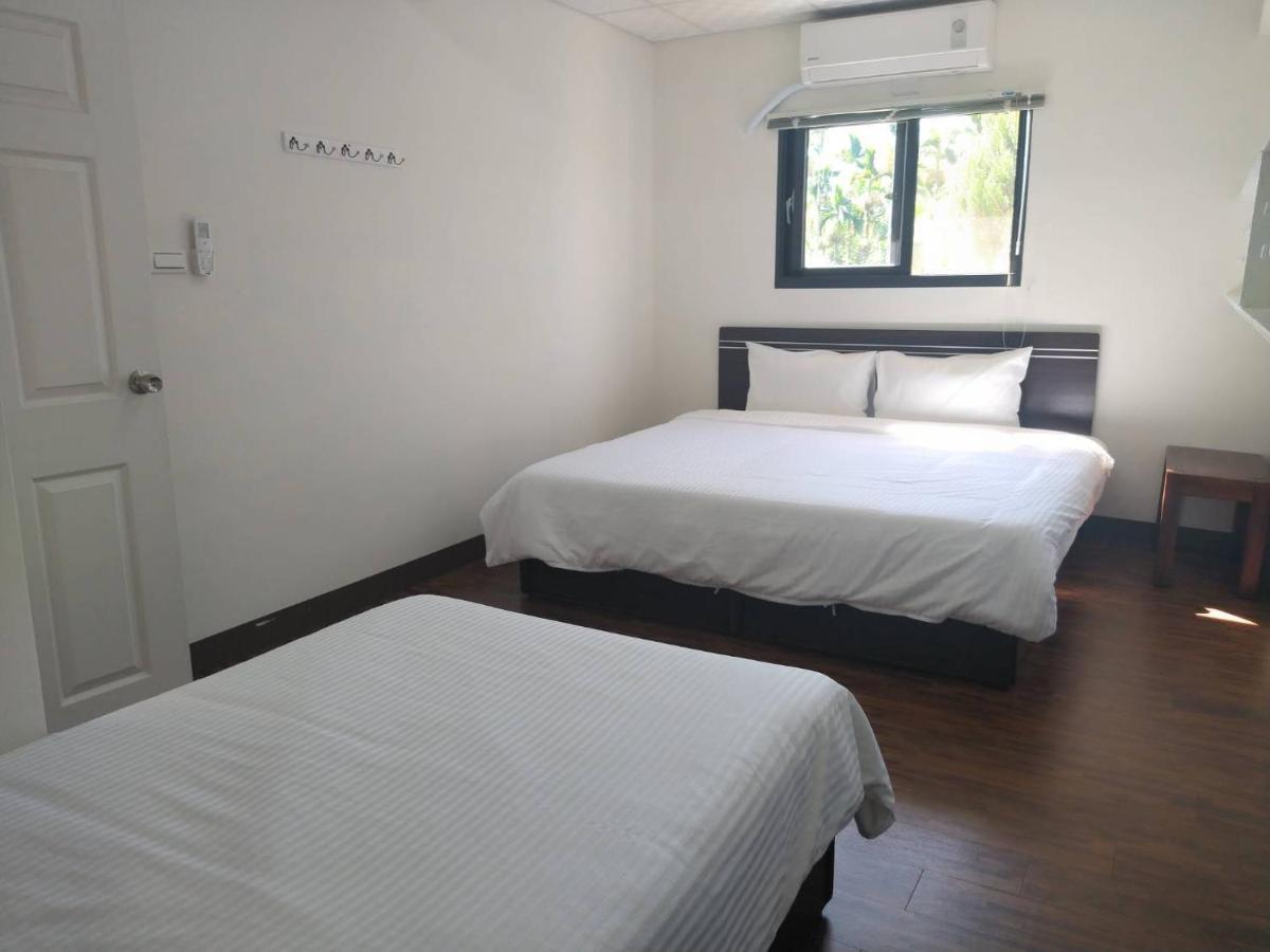 Sun Moon Lake Jinlongshan Bnb Yuchi Exteriér fotografie