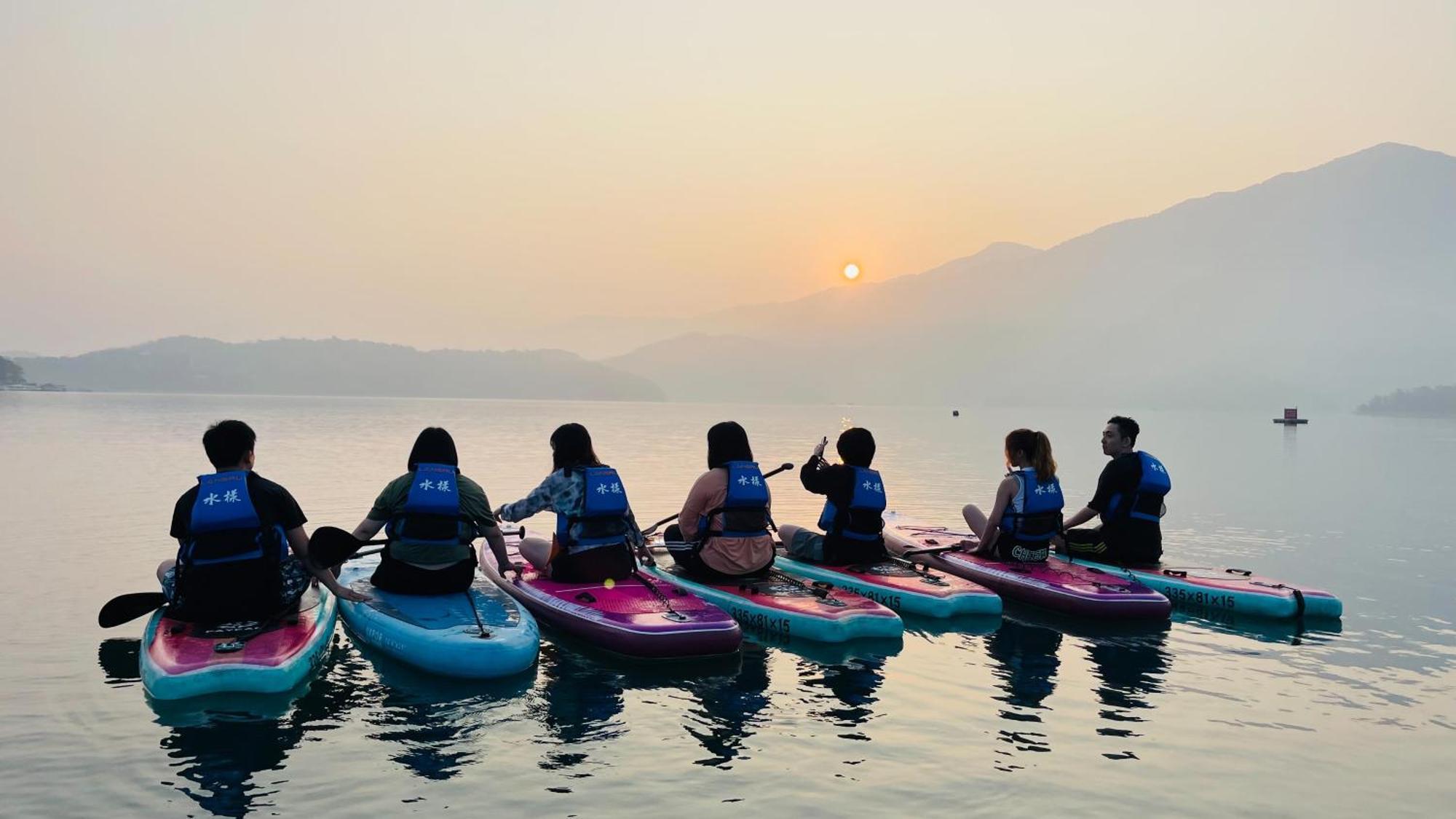 Sun Moon Lake Jinlongshan Bnb Yuchi Exteriér fotografie